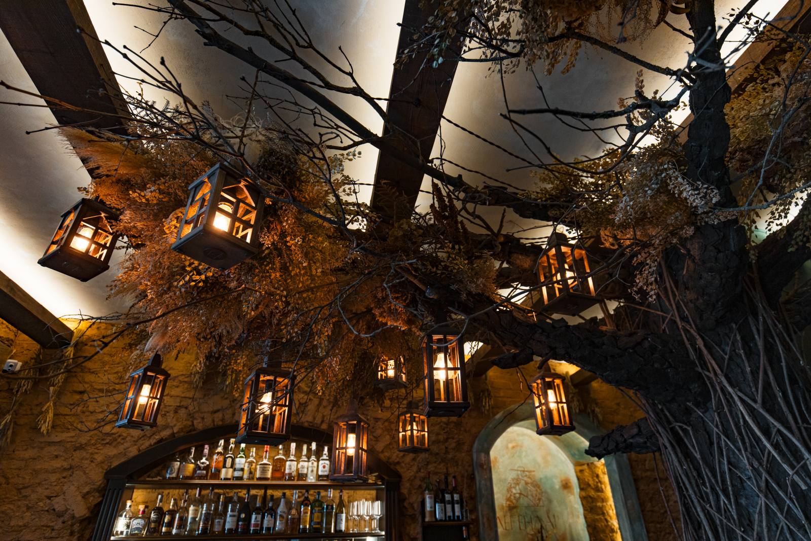 Budapest Ruin Bars Guide: What They Are & Where
